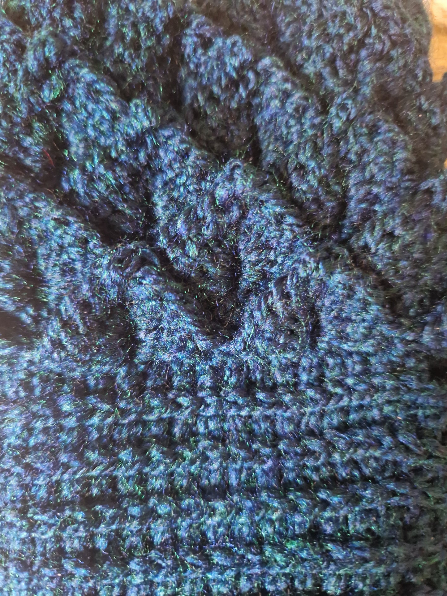 Dragonscale Fingerless Gloves