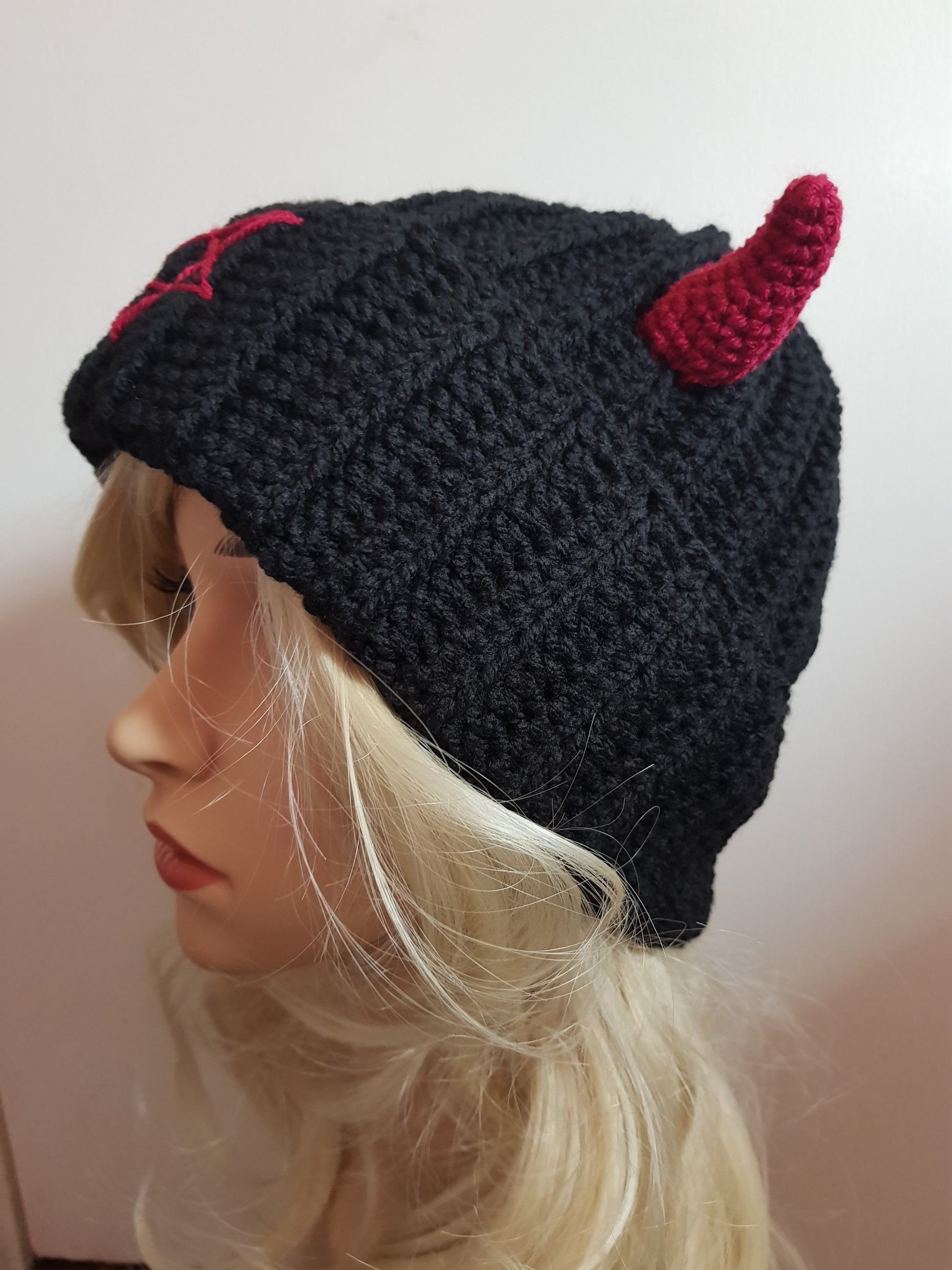Devil Hat (dark red) – witchesblythe