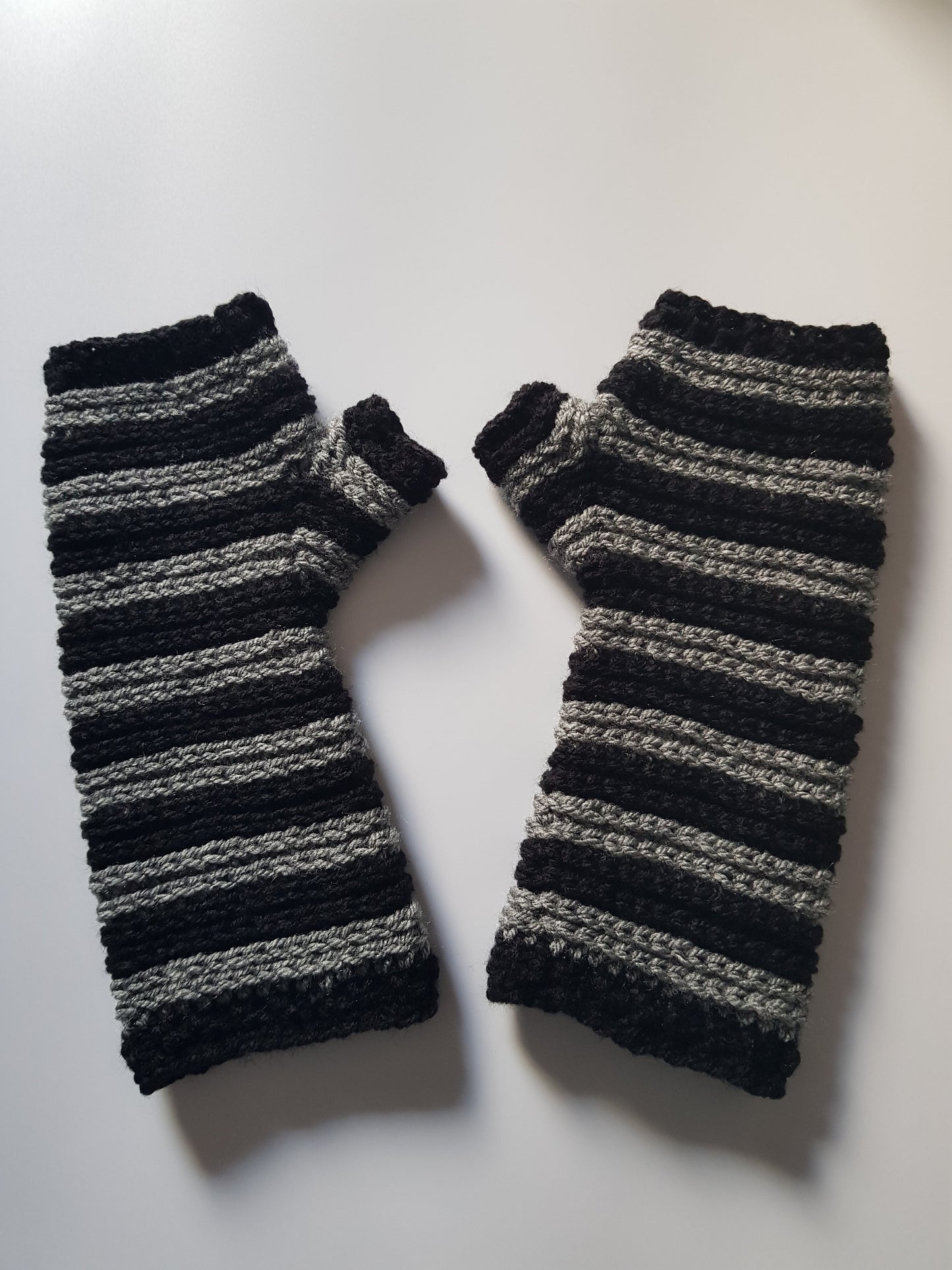 Fingerless Gloves