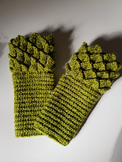 Dragonscale Fingerless Gloves