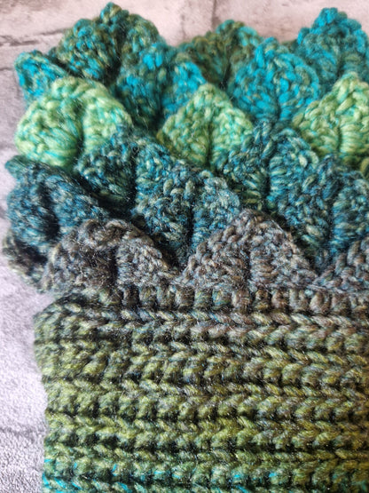 Dragonscale Fingerless Gloves