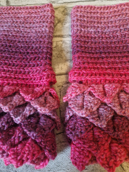 Dragonscale Fingerless Gloves