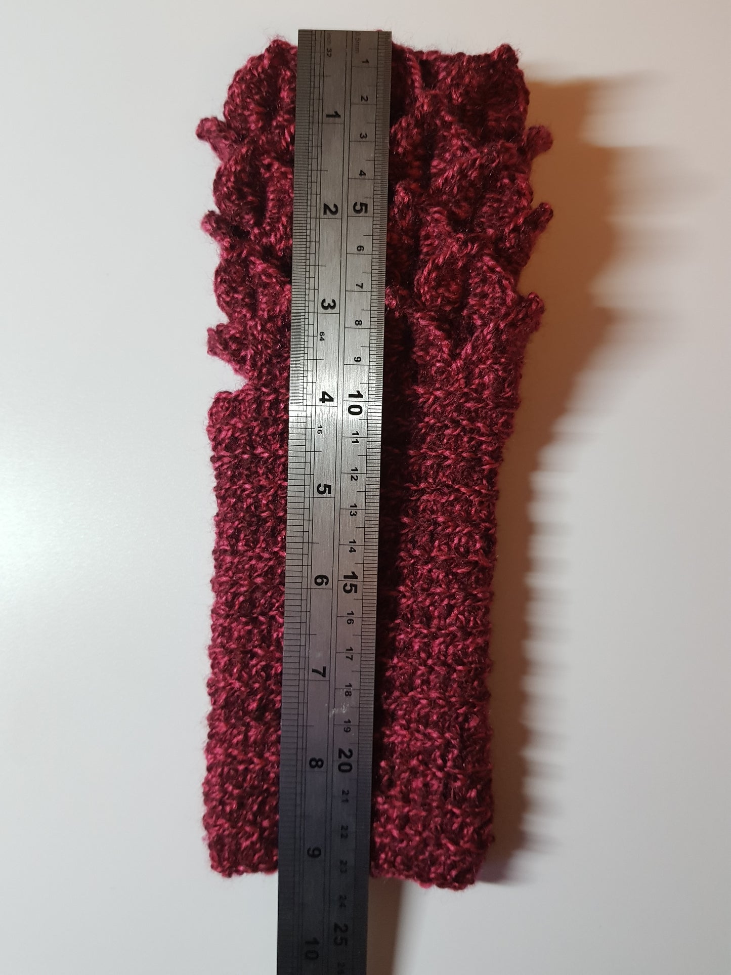 Dragonscale Fingerless Gloves